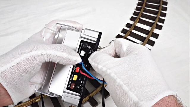 Piko G-Scale 38130 BR80 Steam Passenger Electric Model Train Set Unboxing & Testing смотреть онлайн