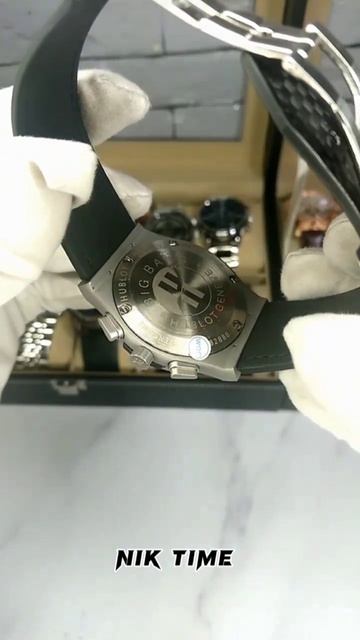 Премиальные кварцевые часы Hublot с хронографом ⌚ смотреть онлайн