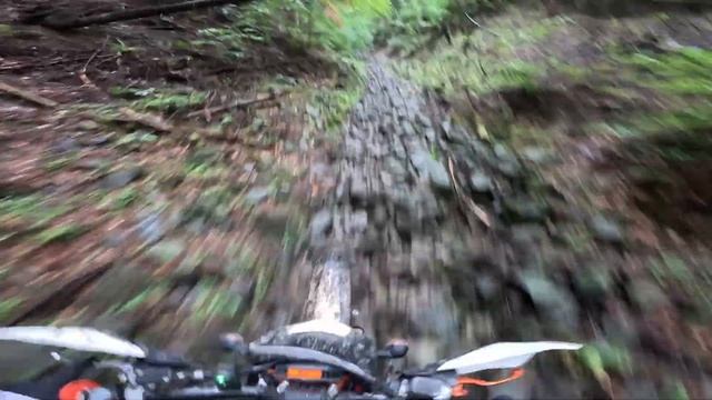 PORA WRÓCIĆ NA STARE ŚMIECI... KTM EXC-F 350 TO SMOK!!! смотреть онлайн