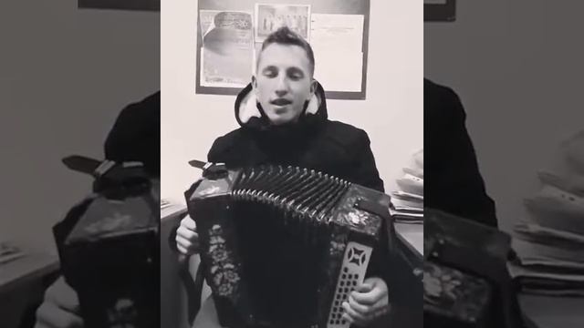 КАБЛУЧКАМИ ТУК ТУК ТУК смотреть онлайн