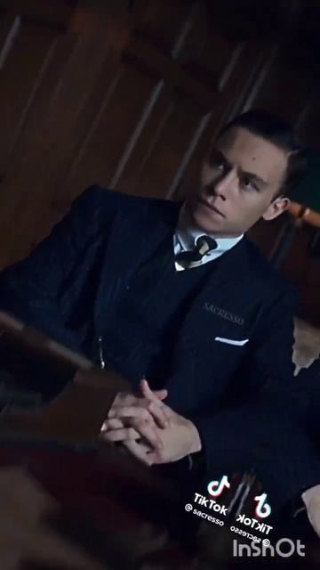 Блистательный Майкл Грей💸🚬#рекихочупж смотреть онлайн