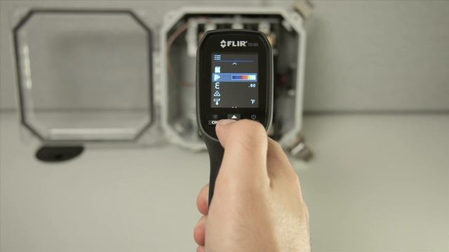 Flir- Using Your TG165 (Emissivity) смотреть онлайн