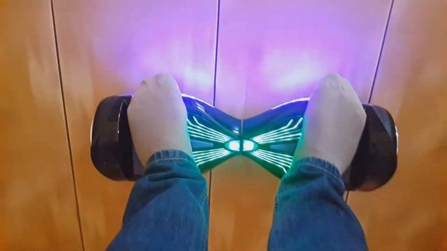 NEW hoverboard model TESTING | LED's + Bluetooth IT's crazy smart balance scooter test смотреть онлайн