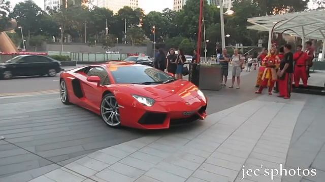 40+ Lamborghinis Invade Suntec City with LOUD REVS and FLAMES! - Lo Hei Dinner 2016 смотреть онлайн