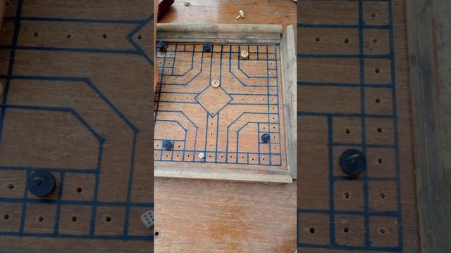 Играем в мандавошку смотреть онлайн