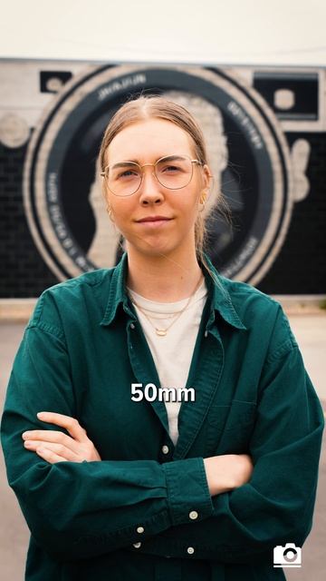 Exploring Background Compression At Different Focal Lengths смотреть онлайн