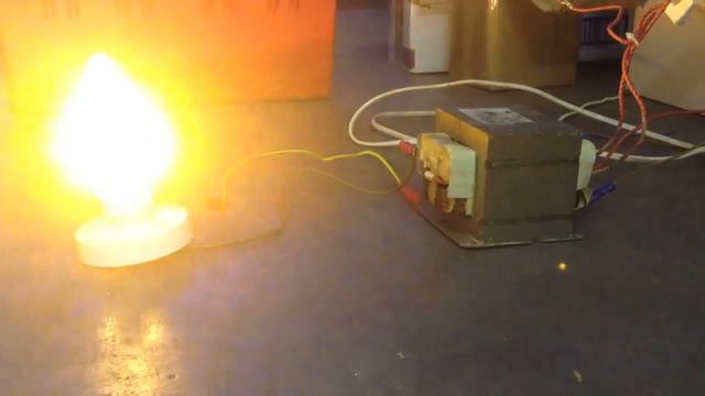 2000v lightbulb смотреть онлайн
