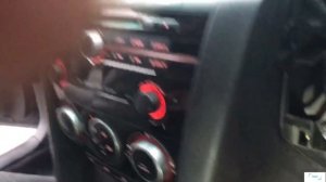 Помог товарищу заменить моторчик печки фирмы LUZAR на его Mazda 3 bk.