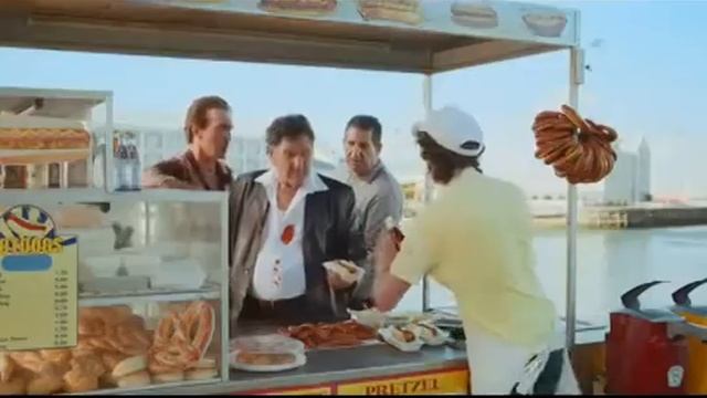 Heinz Ketchup Super Bowl Commercial 2014 Hum Grandma farting смотреть онлайн