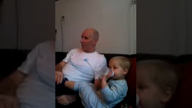 RAF met opa op de bank смотреть онлайн