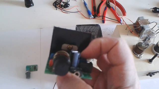 Tube amps vs. Solid-state смотреть онлайн