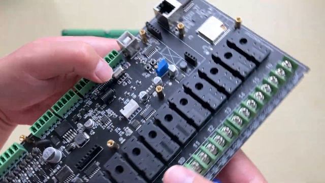 ESP32 16CH POE Relay Module For Home Assistant & Tuya - KinCony E16P