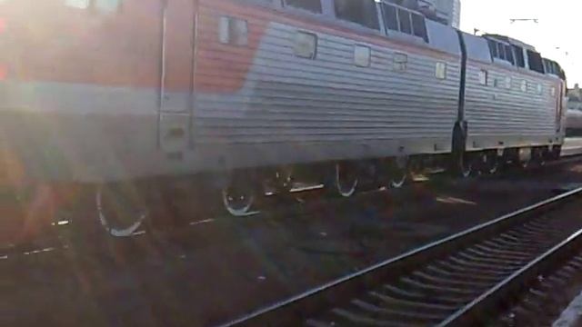 ЧС7-318 и ЧС7-321, Екатеринбург пасс смотреть онлайн
