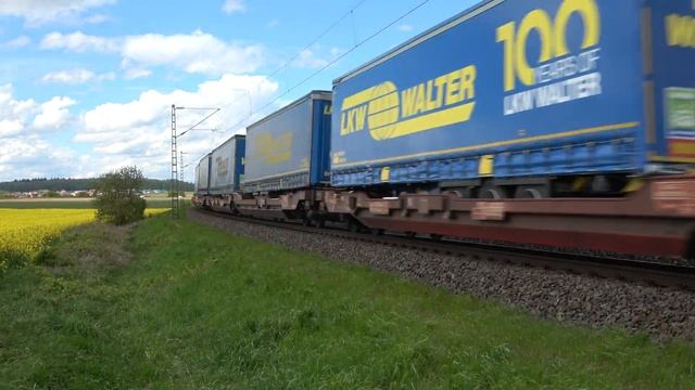 DB Cargo Bombardier Traxx185 252-4 mit LKW Walter KLV bei Nidderau (Main Kinzig Kreis) смотреть онлайн