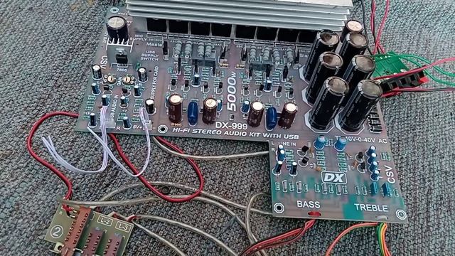 DX-999 5000 watt (stereo 400 watt ) Amplifier смотреть онлайн