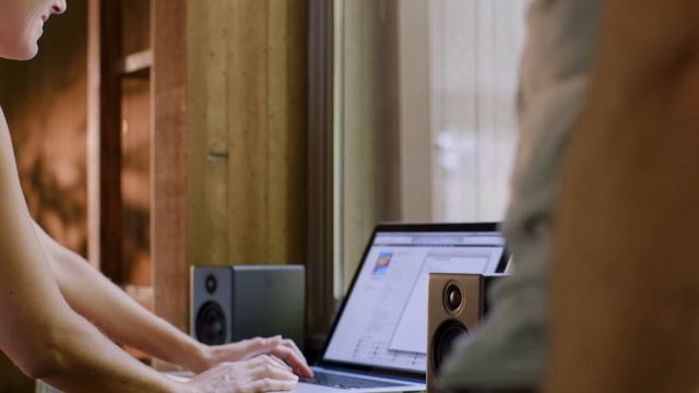 What is Audioengine? смотреть онлайн