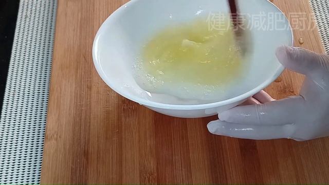 豆腐的新做法，软，嫩，鲜，香，滑是这道菜的特点，更适合老人和小孩，清朝宫廷御用菜肴，分享给大家，做起来吧，包您满意 смотреть онлайн