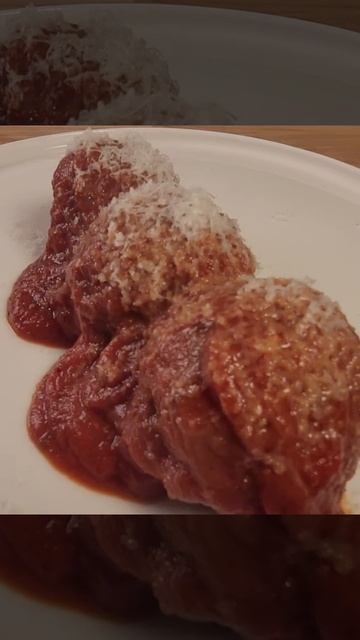 Amazing Meatballs Getting Garnished Up Nicely #shorts смотреть онлайн
