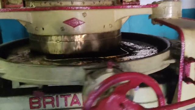 Inside the world best DARJEELING TEA FACTORY ... This is how world best tea made смотреть онлайн