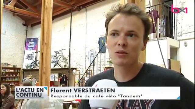 Un café-vélo éphémère au cœur du parc Jean-Félix Hap à Etterbeek смотреть онлайн