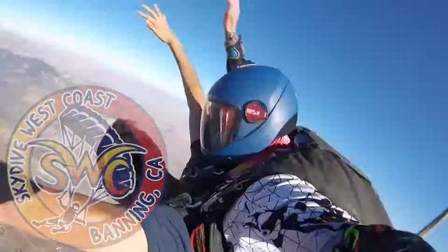 Harsh Shah's Tandem Skydive at Skydive West Coast смотреть онлайн