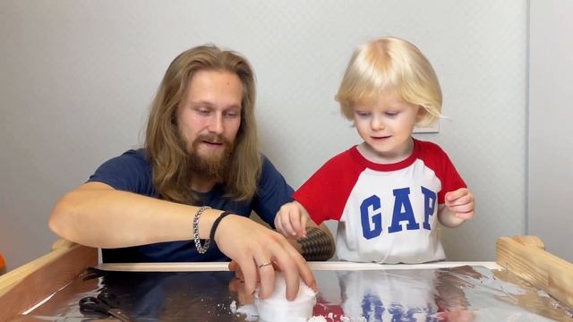 Делаем искусственный снег! смотреть онлайн