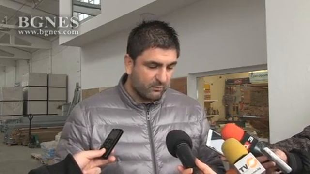 Русенци изпращат над 3 тона храни за приютите на отец Иван смотреть онлайн