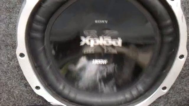 2 12" 1300 watt sony xplods 1200 watt sony xplod amp 2009 toyota matrix смотреть онлайн