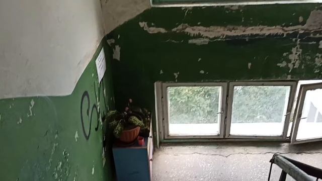 (Переснято) Лифт МЛЗ с МП на 9 этаже, г/п 320 кг, V=0,71 м/с (ул. Звенигородская 2, г. Запорожье) смотреть онлайн