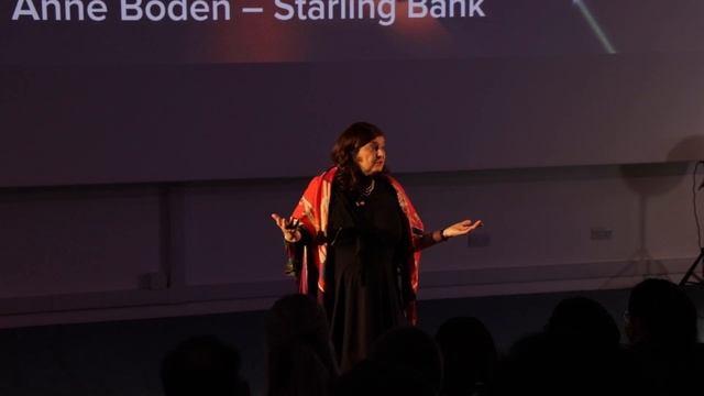 20MINFOUNDER: Anne Boden, Starling Bank – from idea to £1 billion in deposits смотреть онлайн