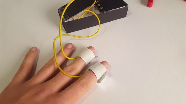 DIY Arduino Powered Lie Detector смотреть онлайн