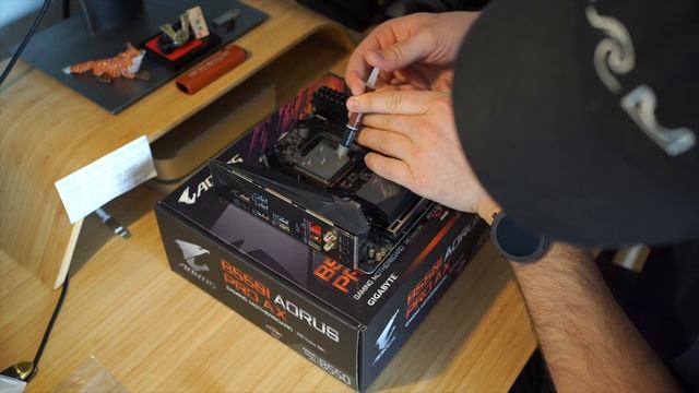 Mini ITX PC Build | AMD Ryzen 5 5600X, RX6600