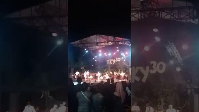 FKY 30 2018 @PYRAMID CAFE JALAN PARANGTRITIS, YOGYAKARTA смотреть онлайн