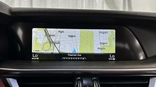 2018 Alfa Romeo Stelvio Ti AWD SUV - Jersey City, NJ смотреть онлайн