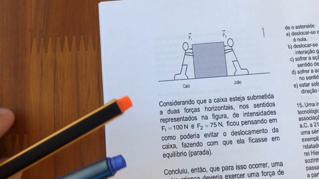 Exercícios Resolvidos - Leis de Newton e forças particulares. смотреть онлайн