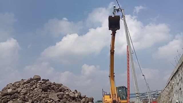 Ganti lampu 1000 Watt Dengan Hexa (teknisi sudah terlatih dan dilengkapi dengan perlatan safety) смотреть онлайн