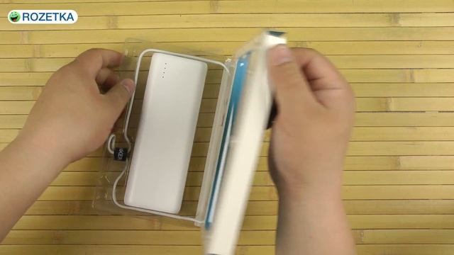 Распаковка Anker 20100 mAh White A1271H22 смотреть онлайн