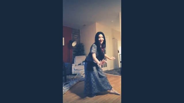 Charming belly dance. смотреть онлайн