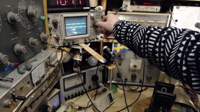 Advance Instruments OS250 Oscilloscope Video #4 - Tune Up Completed смотреть онлайн