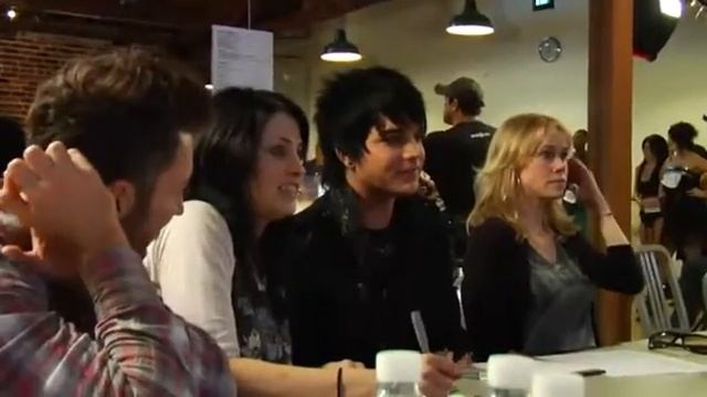 2009-11-17 Adam Lambert auditions dancers for AMAs смотреть онлайн