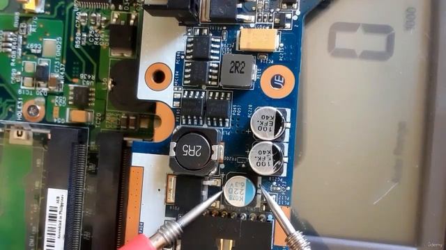 How To Test SMD Capacitors Practical смотреть онлайн