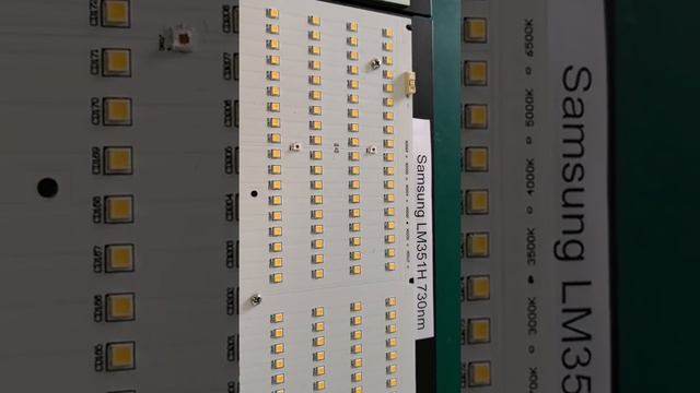 288+8 Samsung LM301B 3500Kevin plus Cree XPE Samsung LM351H and Epileds diodes led grow light смотреть онлайн