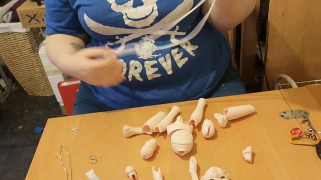 Restringing Doll leaves boy смотреть онлайн