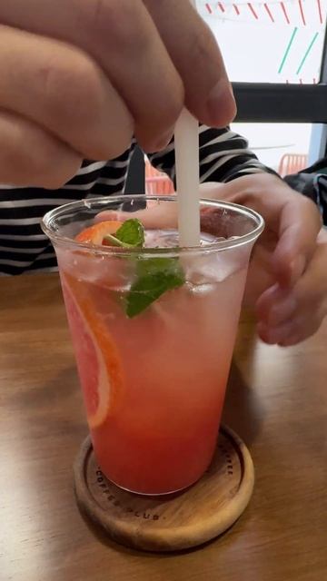 🍹🍊Refreshing 🫧Sparkling Grapefruit Drink! Citrus Soda Soft Drinks #beverages #soda #drink смотреть онлайн