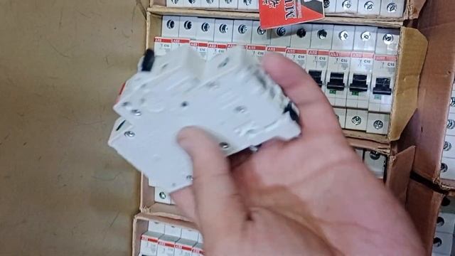Abb Breakers Circuit Orignal ⚡🔥💥 смотреть онлайн