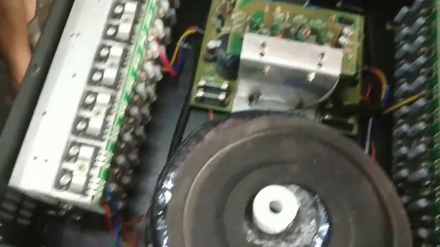 MR SPB-5000 And 6000 Mosfet Amplifier में क्या अंतर है जाने смотреть онлайн