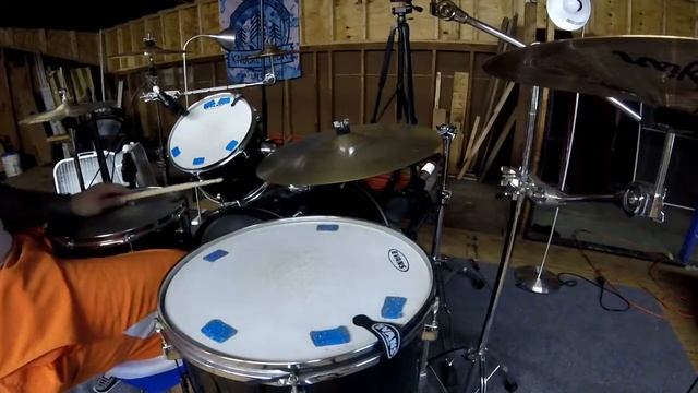 Messing around sound checking my new mic placement смотреть онлайн