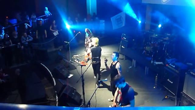 F.P.G - ЦКЗ Аврора 23.03.2012.MOV смотреть онлайн