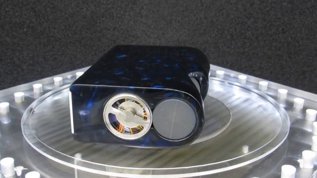 Snakeskin 21700 squonker DNA75C смотреть онлайн