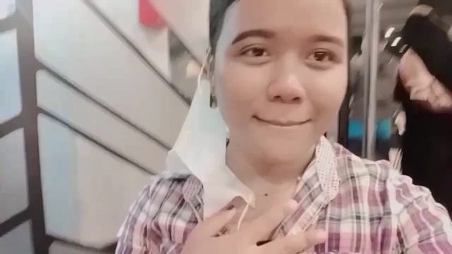 Mini vlog B Inggris ll dinner with friends🍽️🍷 смотреть онлайн